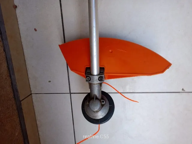 Roçadeira sthil