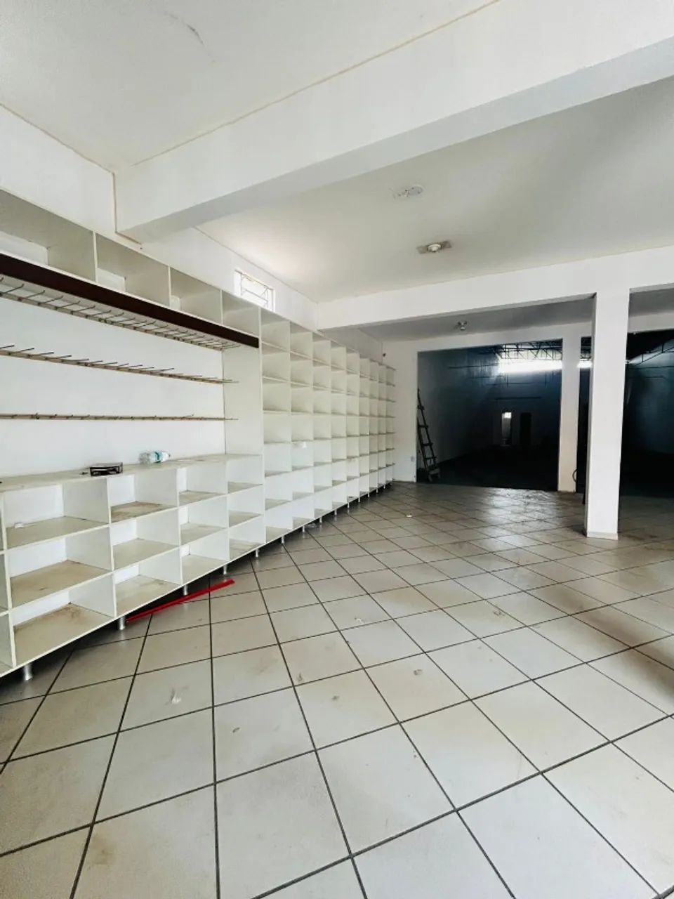 Imperdível!!ALugo ponto comercial localizado na Ataíde Teive!Ótima localização - Foto 4