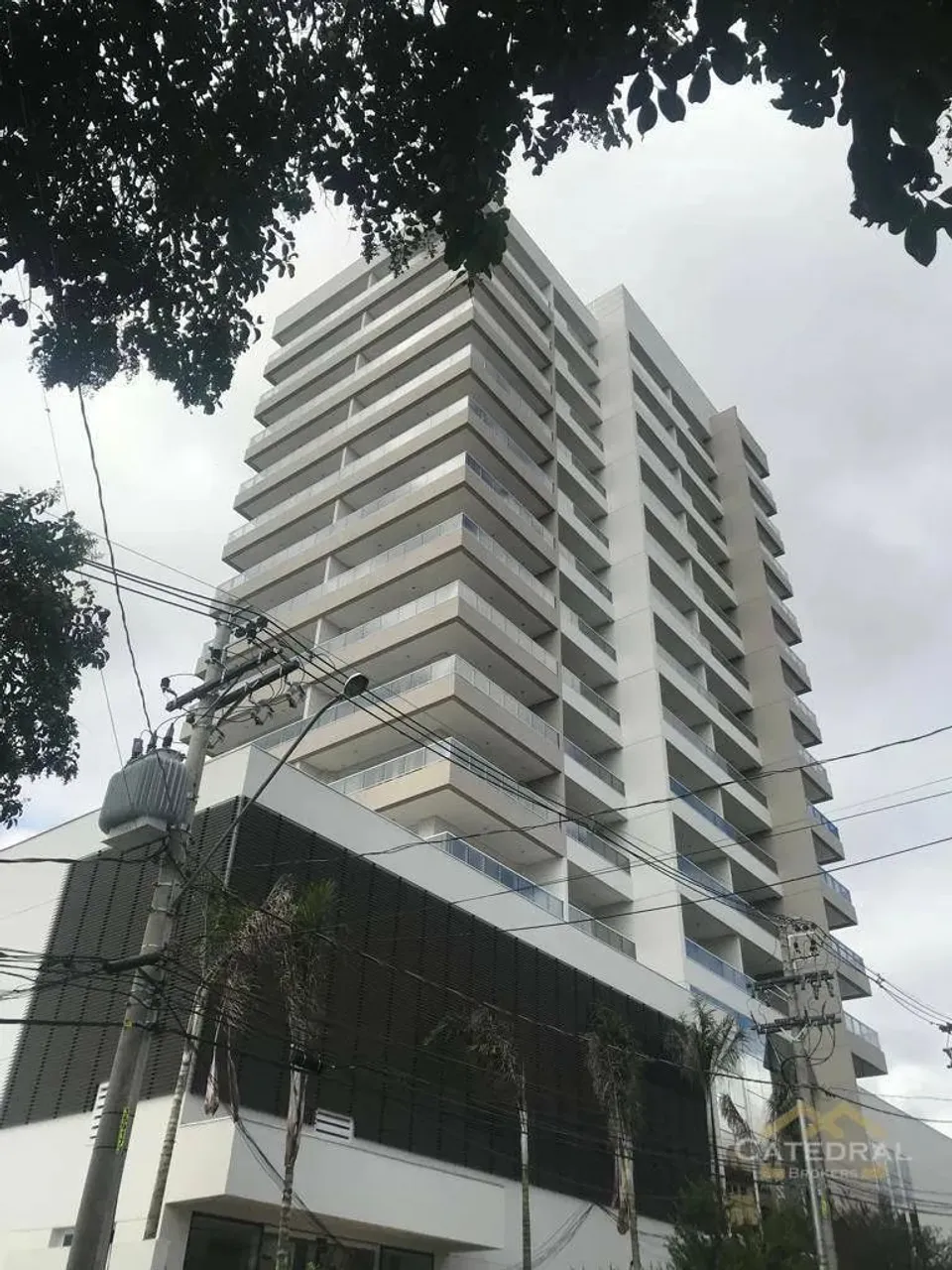 Sala comercial para locação, bairro Anhangabaú. Jundiaí. São Paulo.