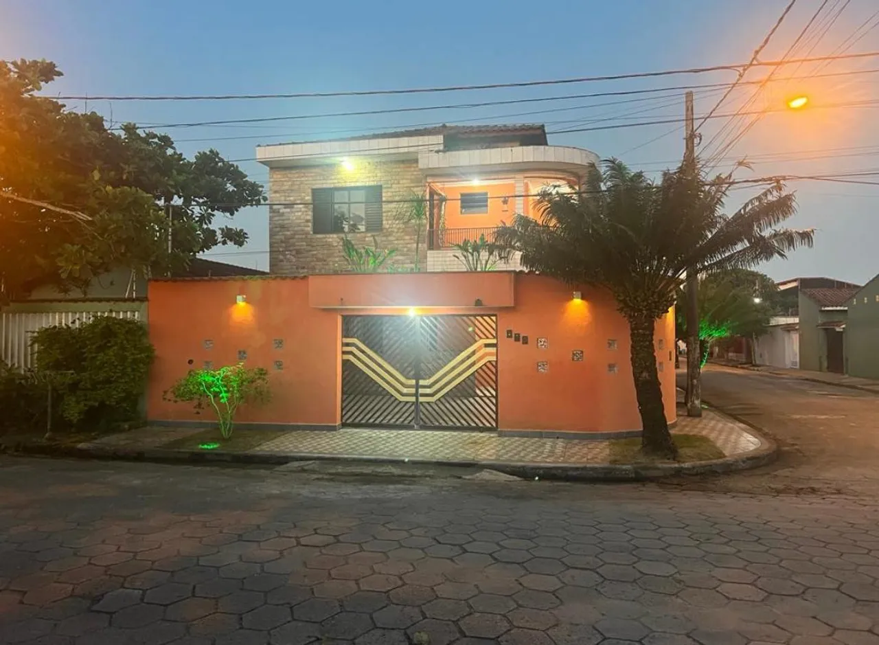 Casa piscina Jd Suarão