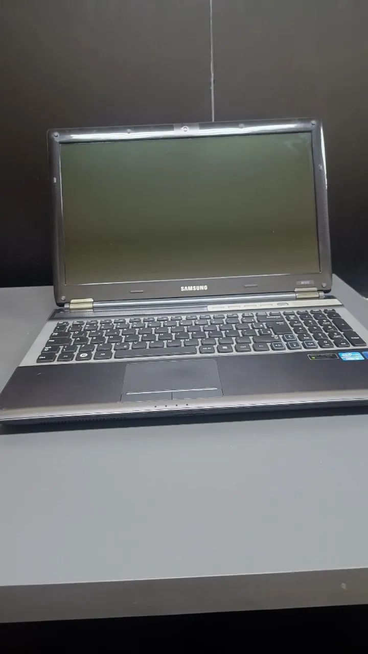 Samsung i5 Notebook64291873166849120