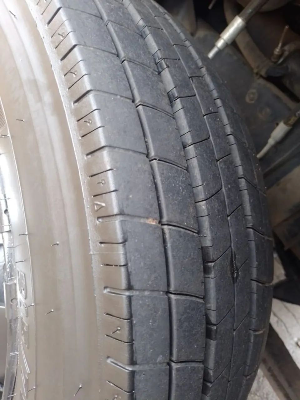 Caminhão guincho plataforma  - Foto 6