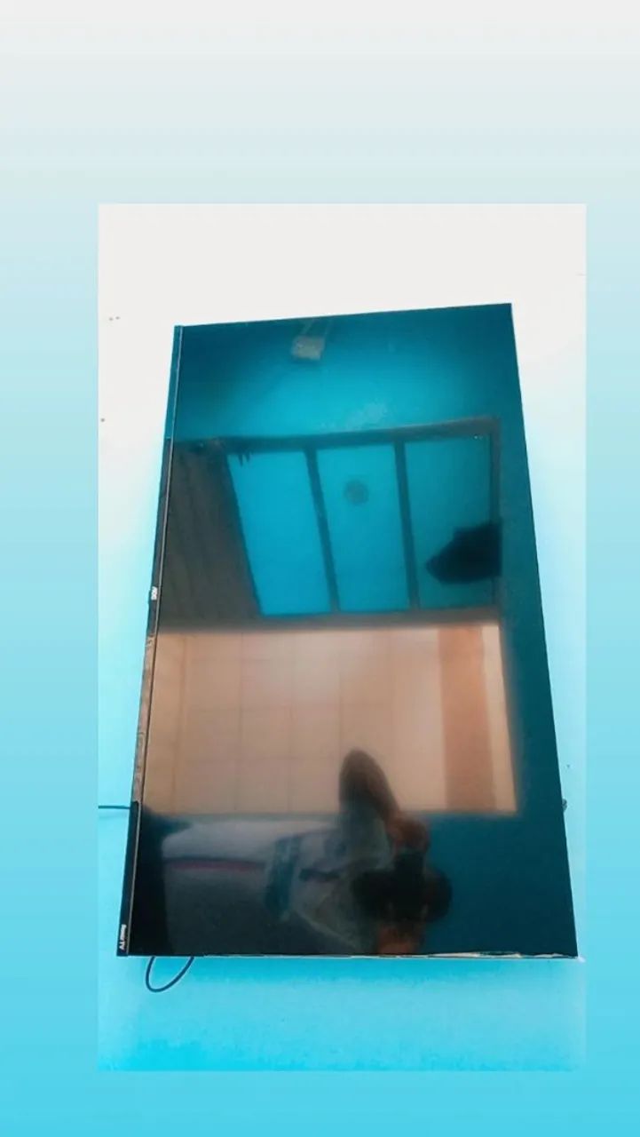 Vende tv 50 polegada AOC 4 meses de uso nova nova controle manual e tá na caixa  - Foto 3