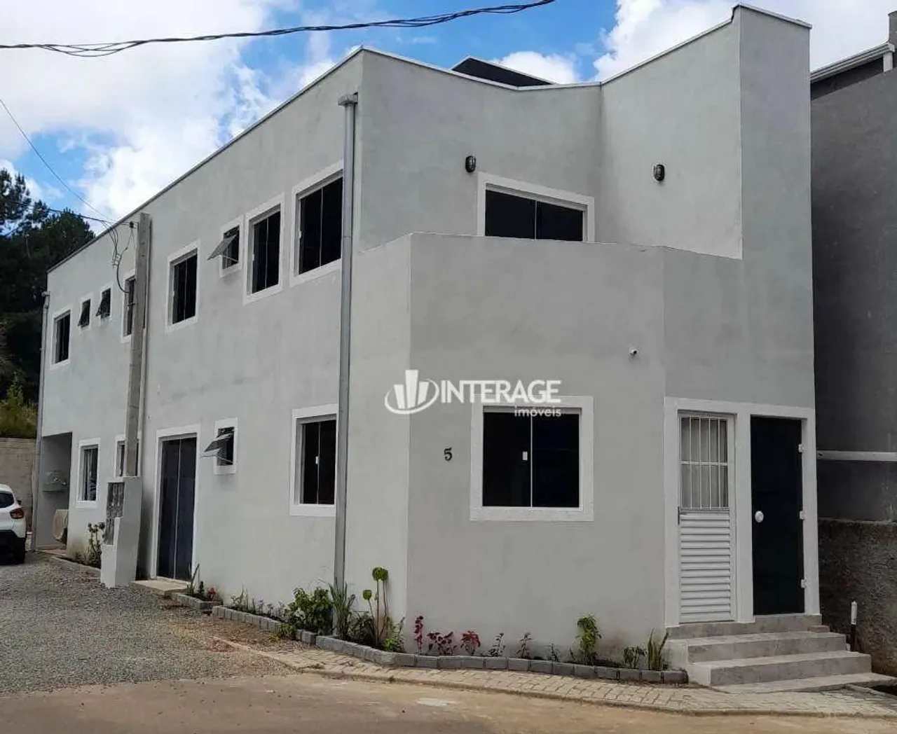 Kitnet com 1 Quarto para alugar, 24 m² por R$ 1.602/mês - Butiatuvinha - Curitiba/PR