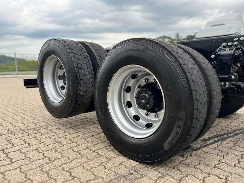 Mercedes-Benz Atego 2430 6x2 | Selectrucks. - Foto 15