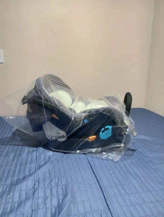 Bebê conforto com BASE Da Marca CHICCO (ACEITO CARTÃO DE CRÉDITO OU PAGAMENTO EM DINHEIRO) - Foto 2