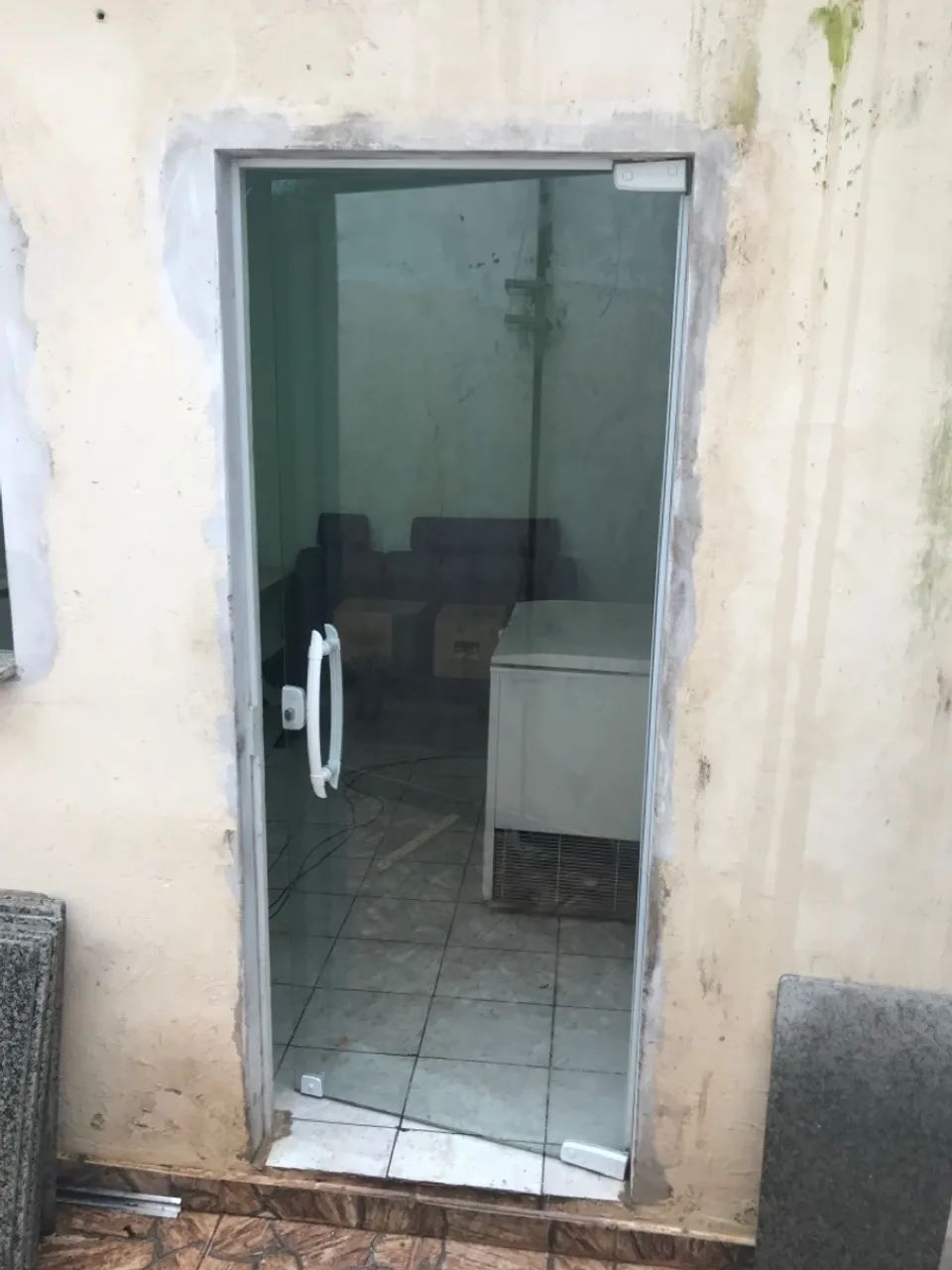 manutenção em portas de vidros , janela , portas de aluminium ,box , espelhos , 