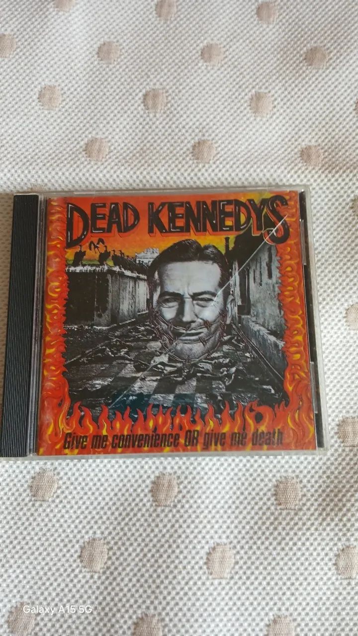 Cd importado do Dead Kennedys