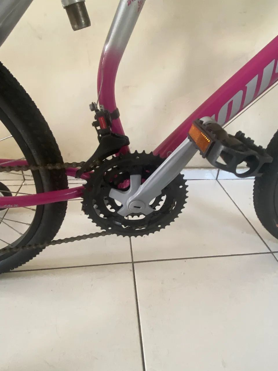 Bicicleta usada apenas uma vez  - Foto 4