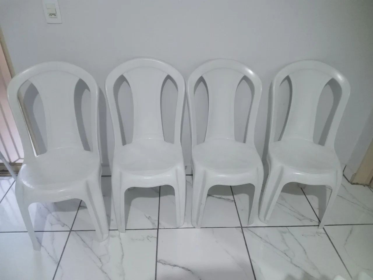 Conjunto de mesa e cadeiras (ganhe + uma cadeira) - Foto 3
