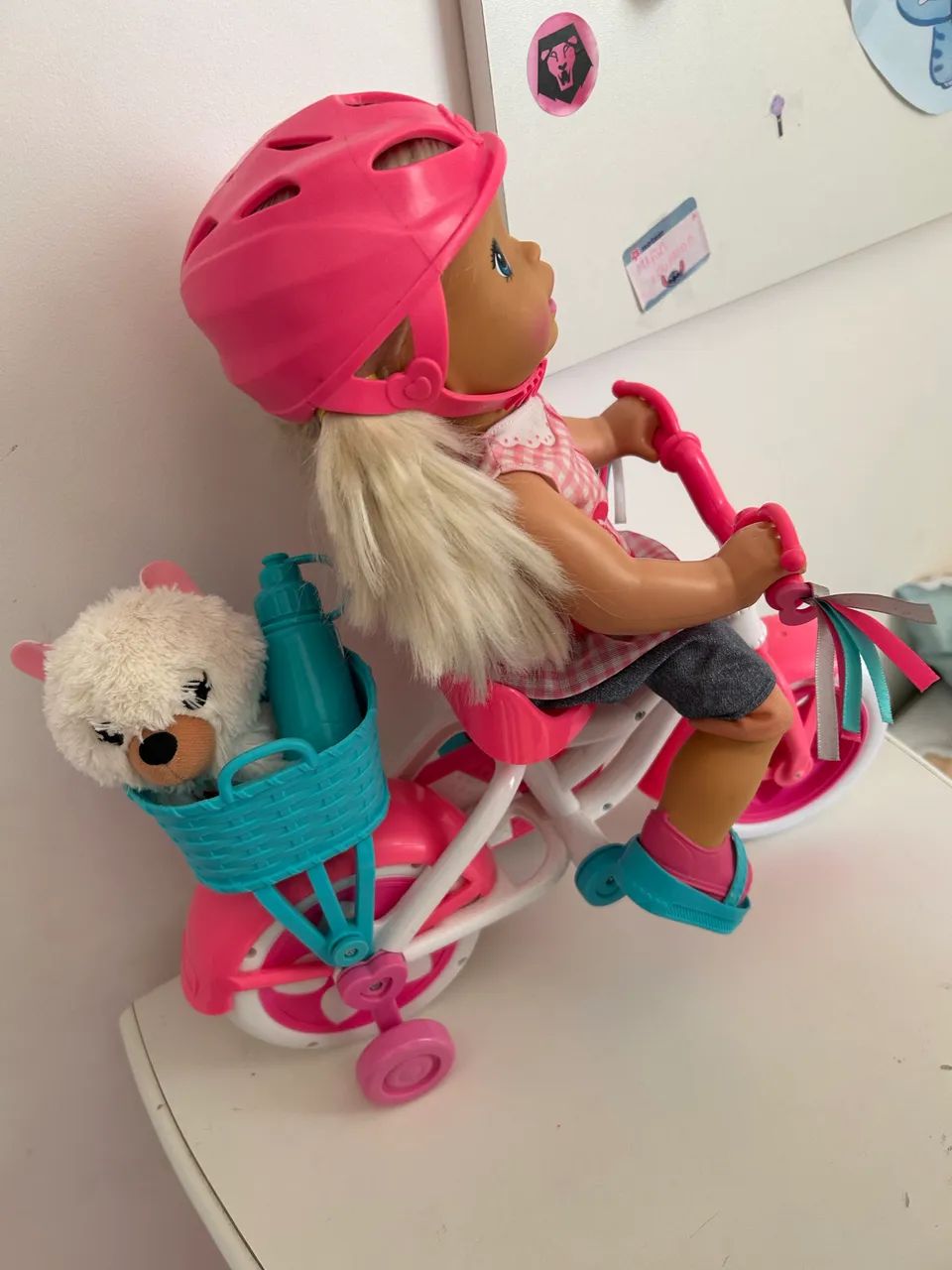 Boneca little momy bicicleta 