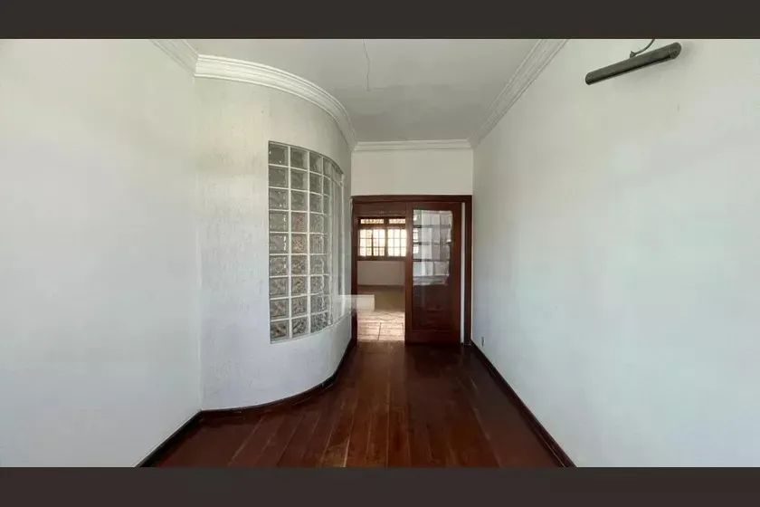 Casa à Venda - Padre Eustáquio, 3 Quartos, 242 m2 - Foto 2