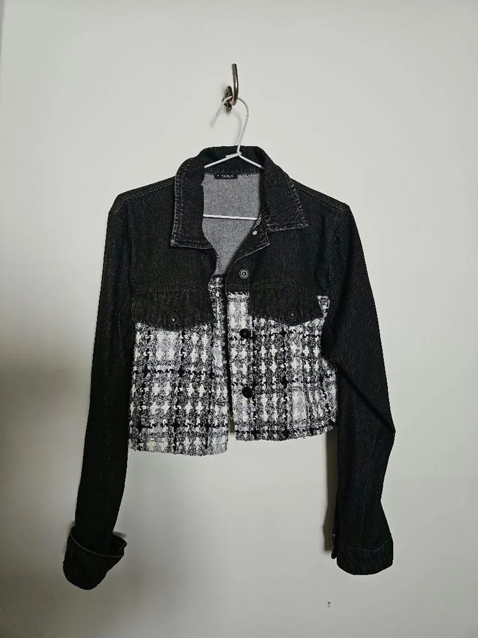 Jaqueta e blusas manga longa (P e PP) 70 a 100 reais
