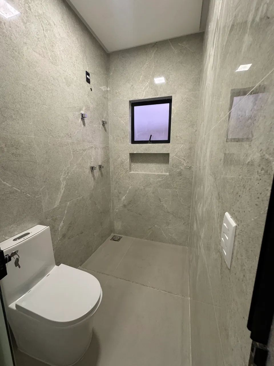 Casa térrea com 4 suítes no jardins capri  - Foto 5