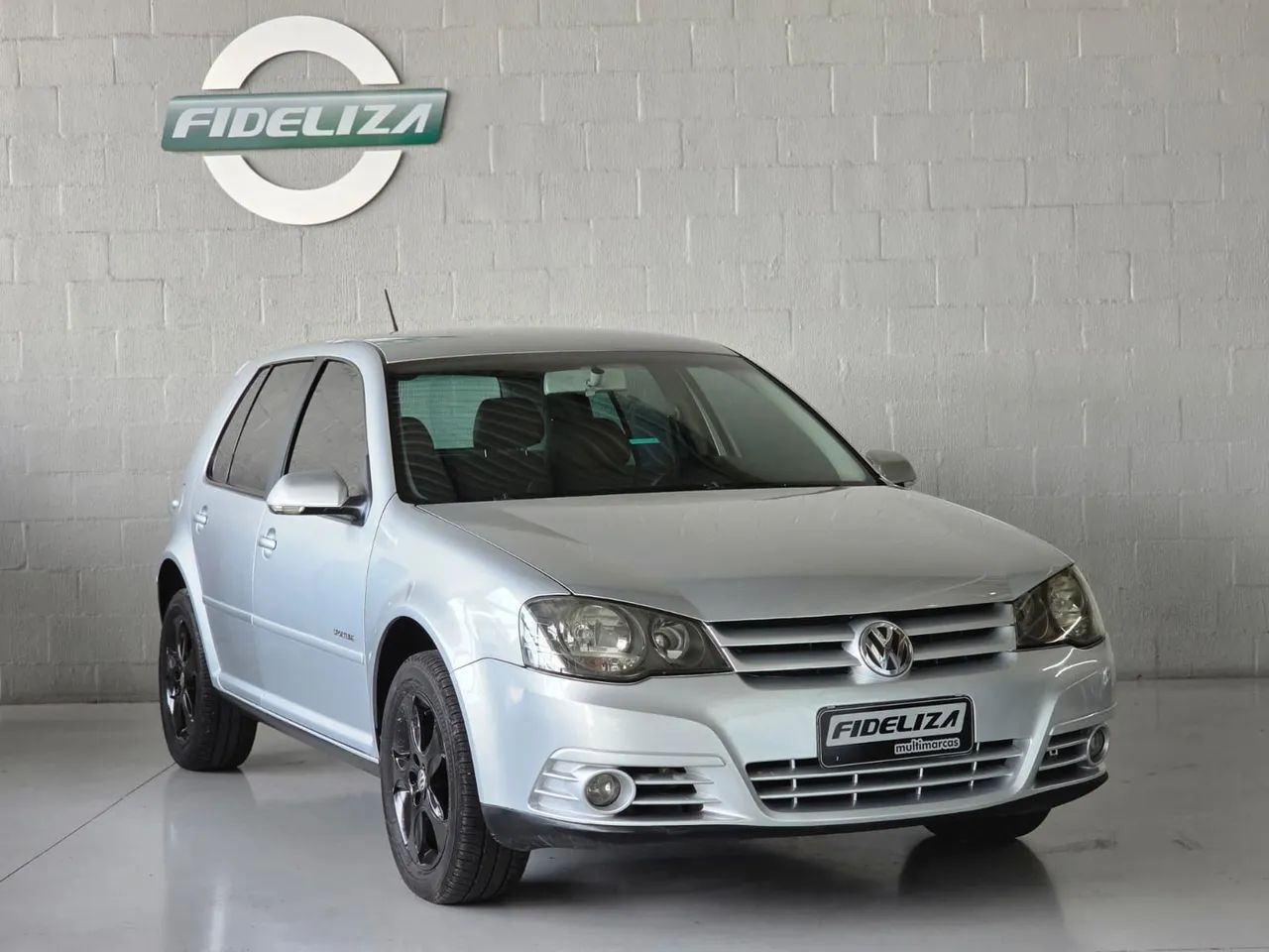 Volkswagen Golf 1.6 MI TOTAL FLEX 8V 4P 2009