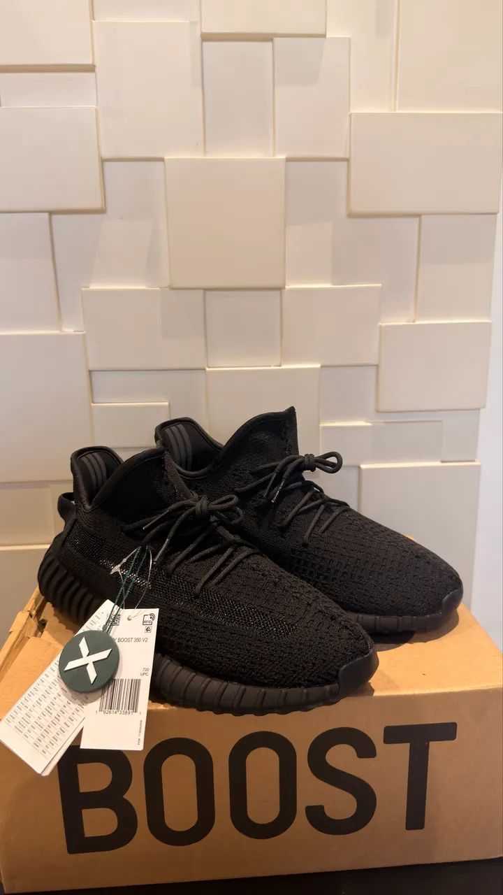 Adidas yeezy 350 onyx