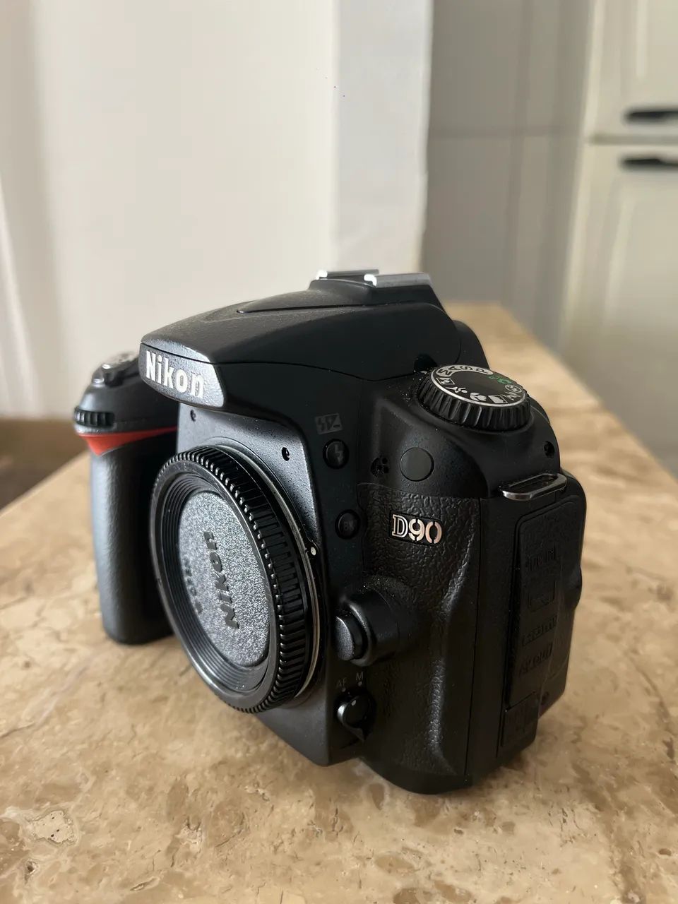 Nikon D90 - Foto 2