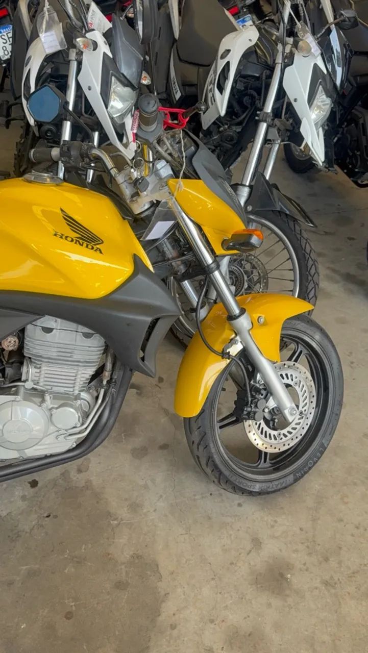 HONDA CB300R  2010  - Foto 2