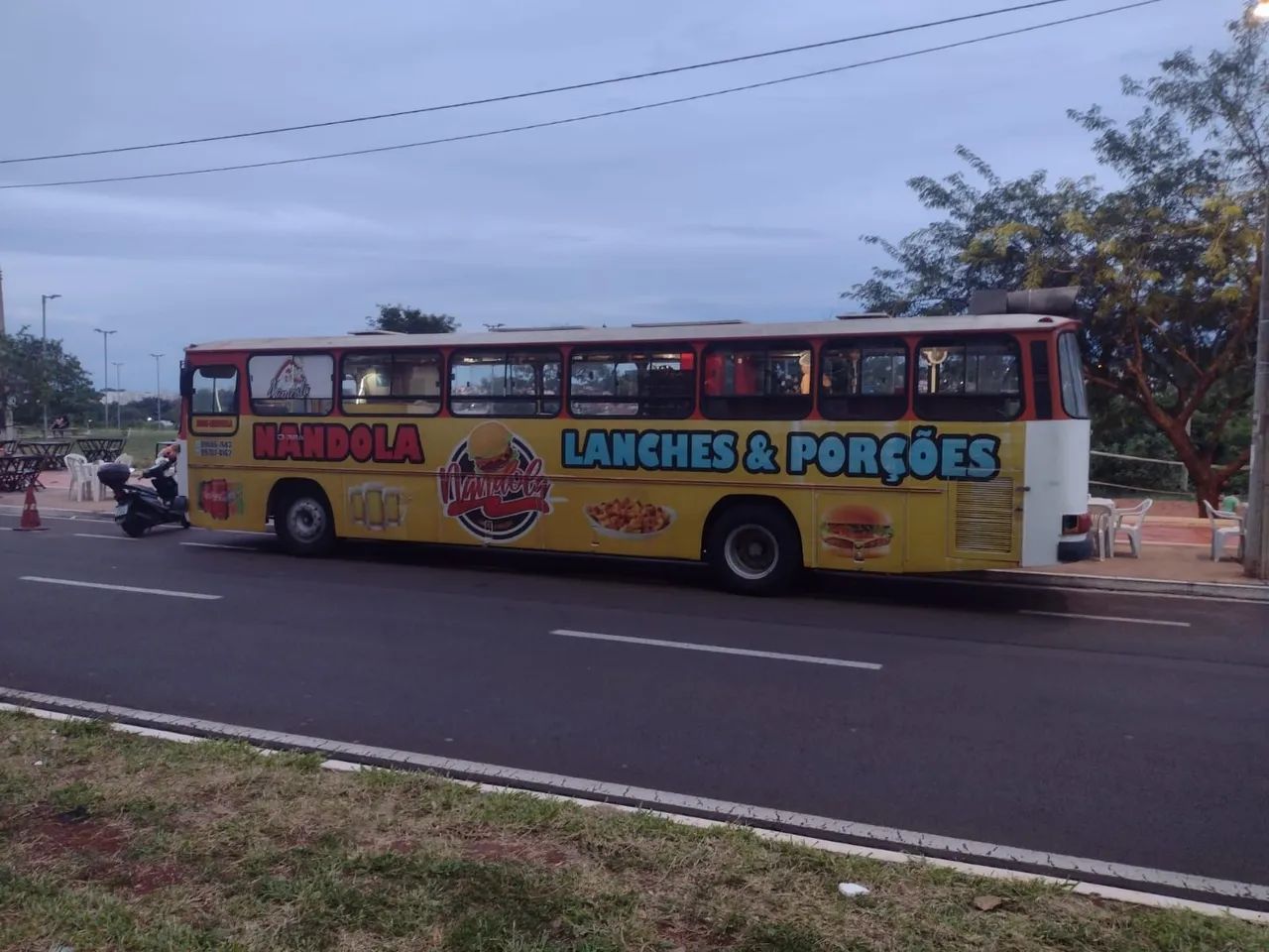 Food truck buss,ótima condições  só entrar em contato com Fernando  , - Foto 2