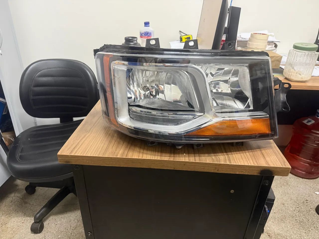 Farol Scania R 450 - Foto 4
