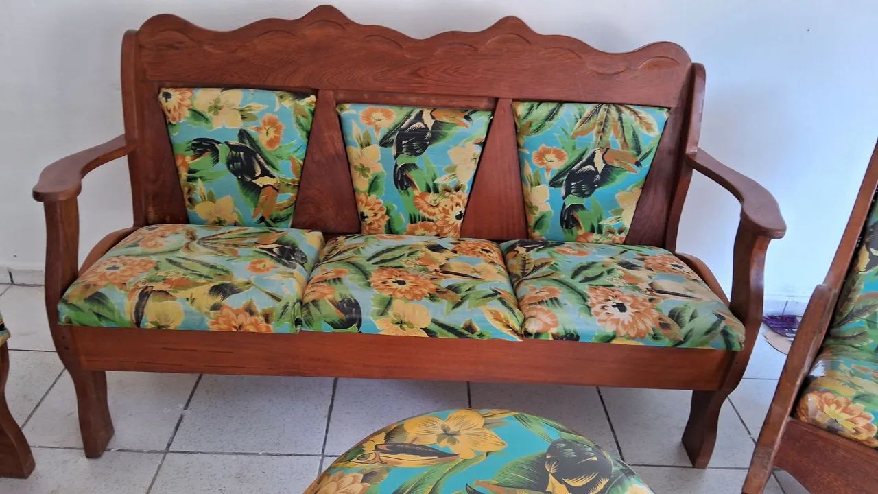Sofa estante de ferro com vidro e mesas - Foto 5