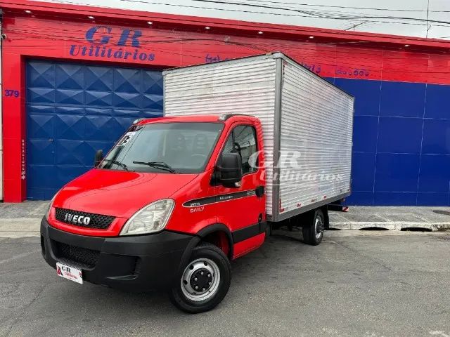 Iveco Daily Chassi 35s14 2P (e5) 2013