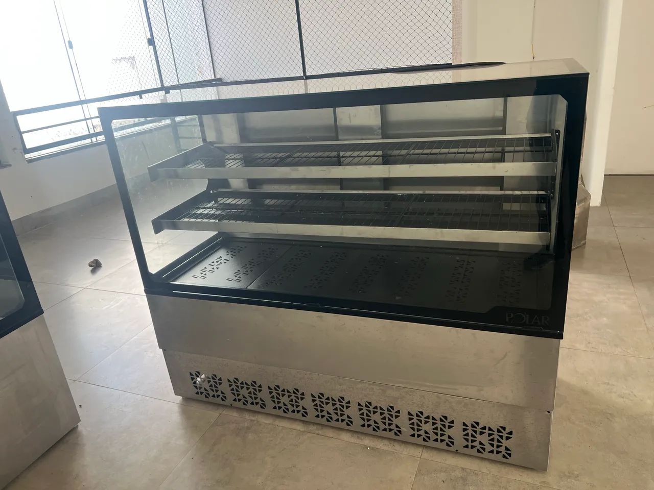 Balcão refrigerado, Balcão Estufa