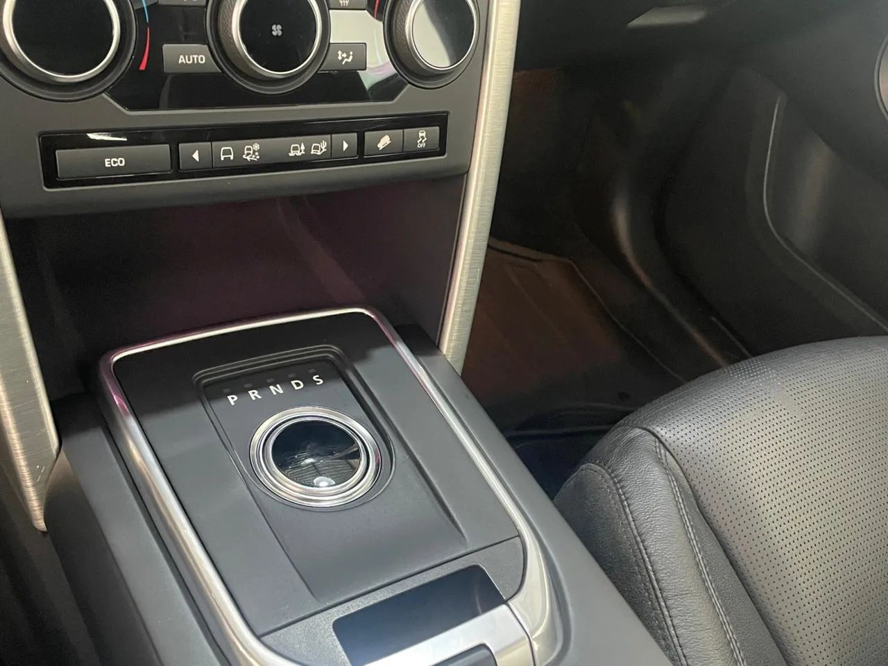 Land Rover Discovery Sport HSE Luxury 2.0 4X4 Aut., foto 12 de 17