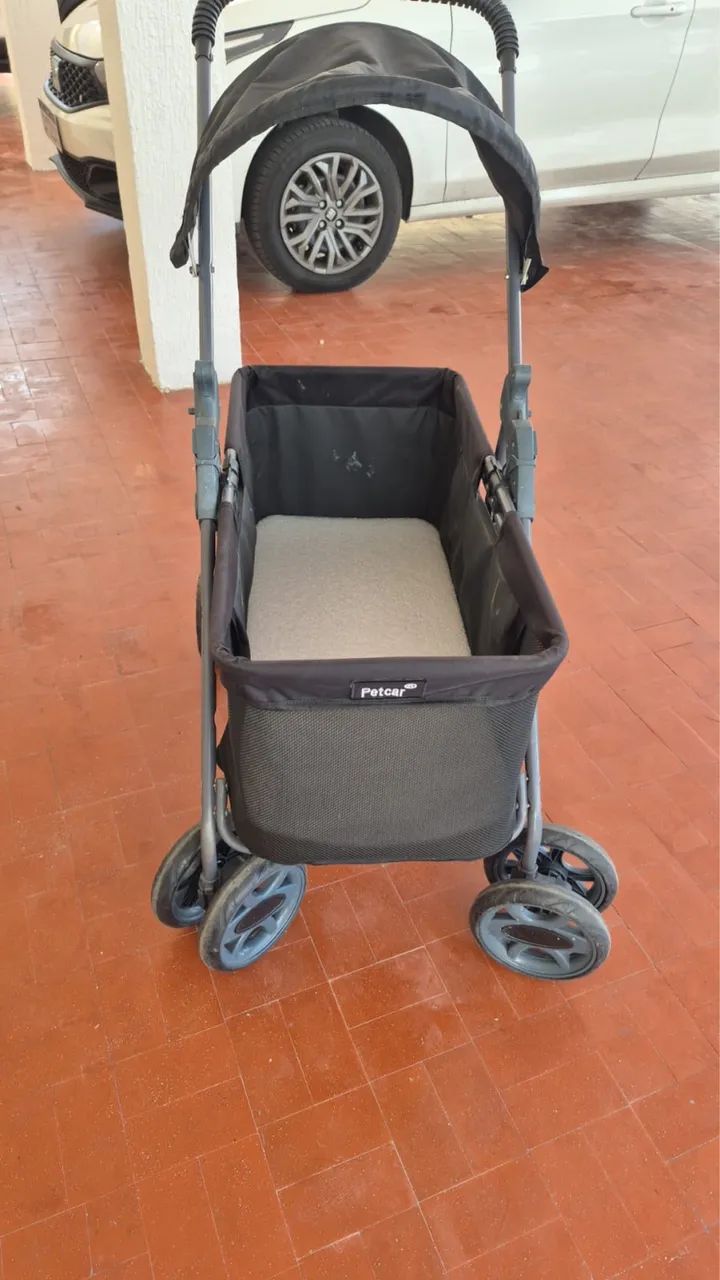 Vendo carrinho de cachorro SEM USO