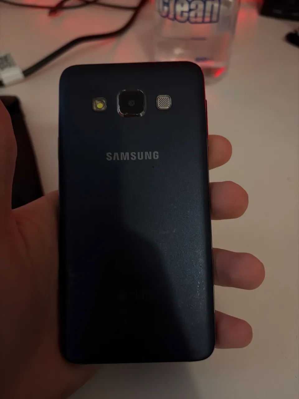 Samsung Galaxy A3 (2015), modelo SM-A300M/DS. - Foto 2