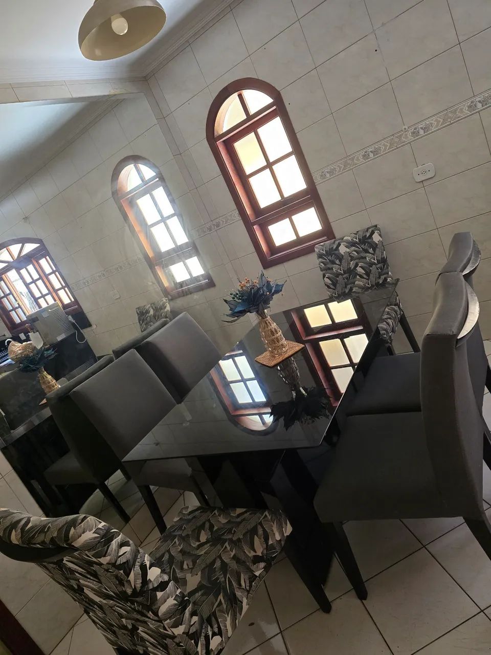 Mesa de jantar 6 lugares 