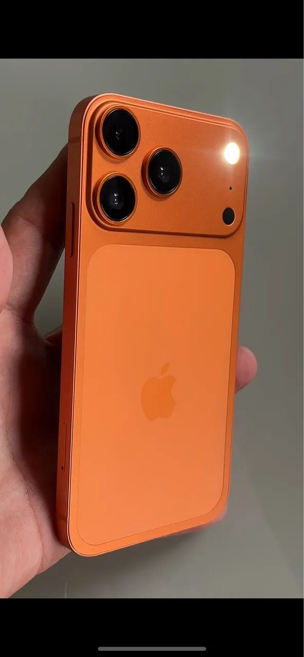 Carcaça adaptável iPhone 17 pro - Foto 3