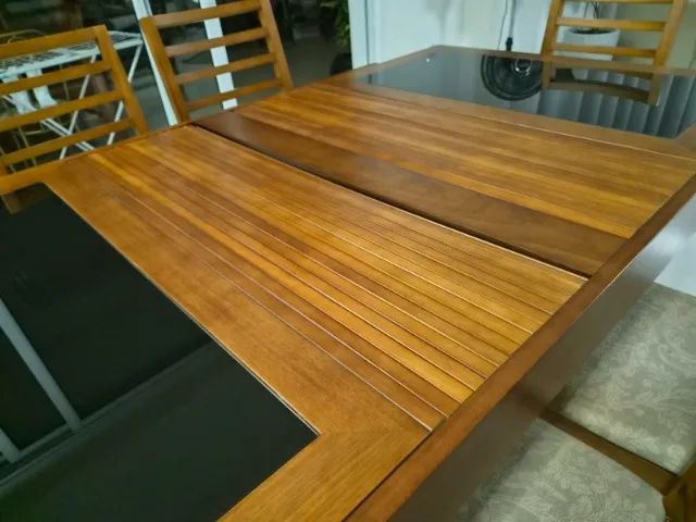 Mesa de Jantar Extensível com 06 cadeiras - Foto 5