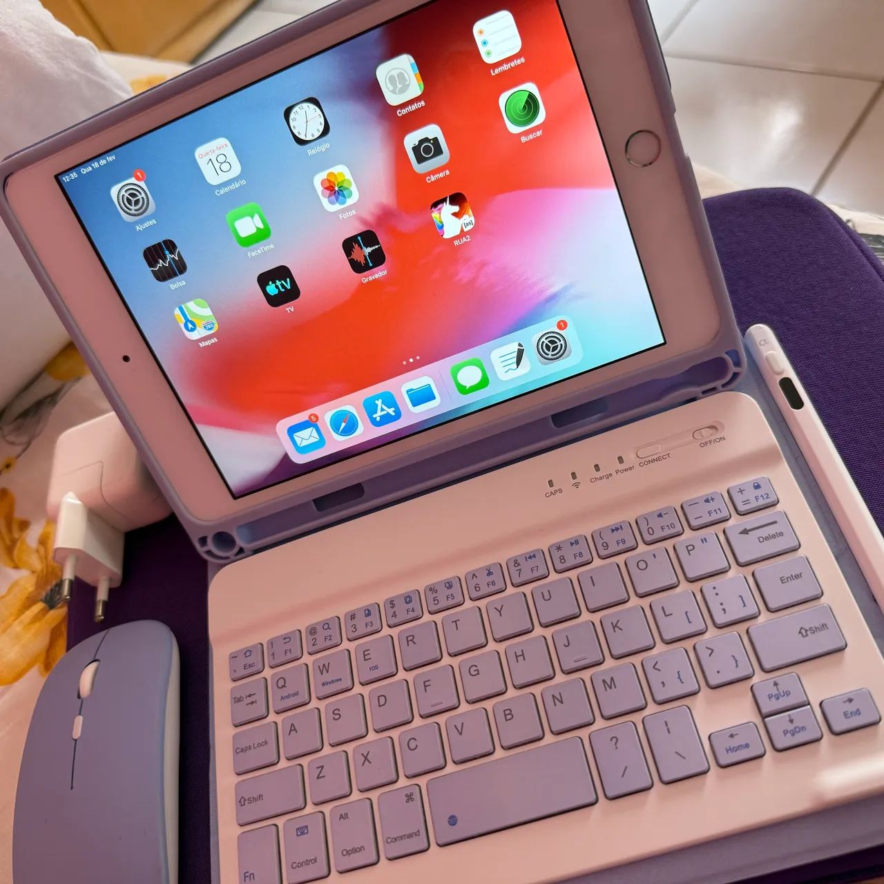 iPad Mini 3 - 16GB - EXCELENTE - ACOMPANHA TECLADO MÁGICO + CANETA + MOUSE - Foto 3