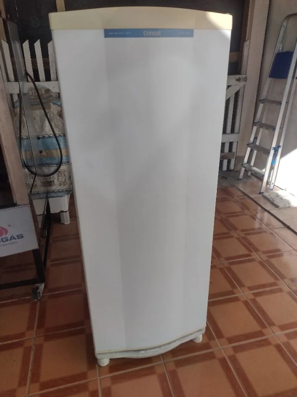 Geladeira Consul 275L