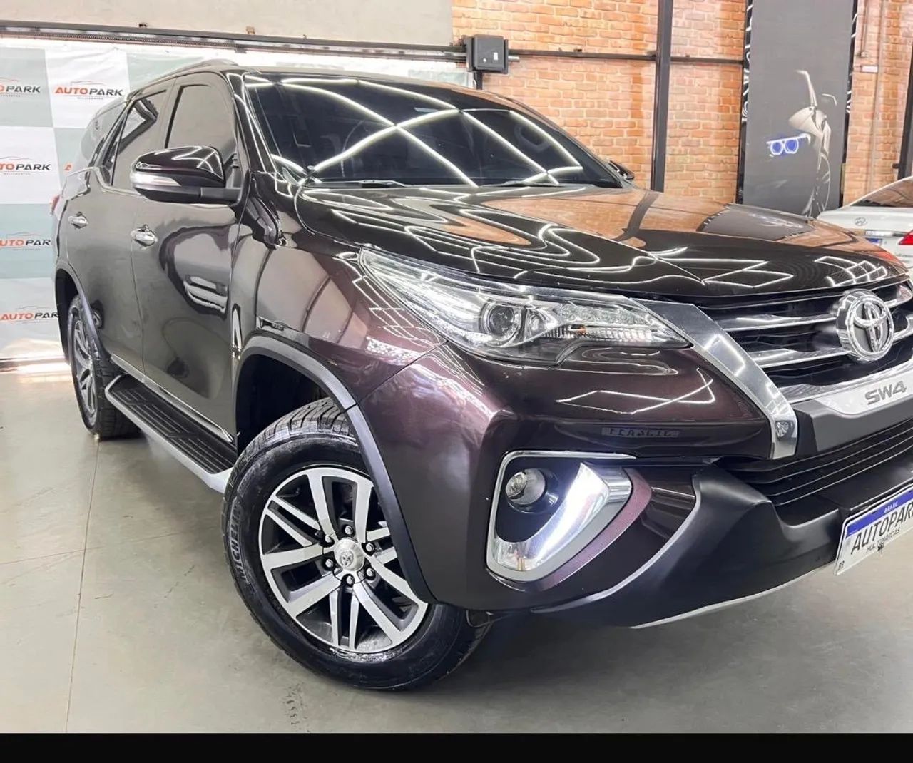 Toyota Hilux Hilux SW4 SRX 4x4 2.8 TDI 16V Dies. Aut. 2017