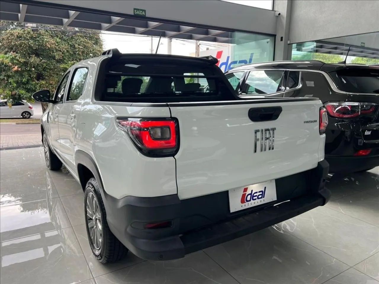 Fiat Strada Freedom 1.3 Flex 8V CD 2023 - Foto 5