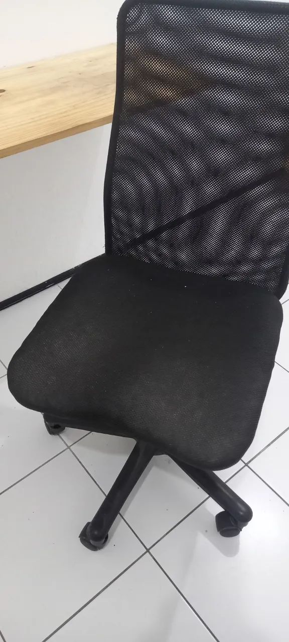 Vendo kit escrivaninha e cadeira escritório  - Foto 4