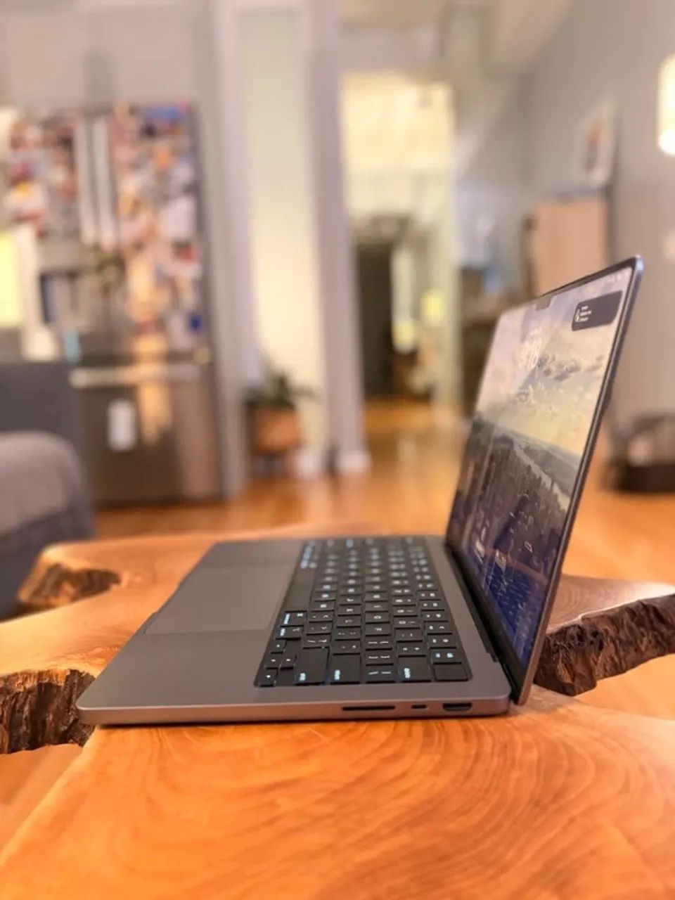 MacBook Pro M2 Max 16" (64GB RAM, 8TB SSD) - AppleCare+ | Apenas 22 Ciclos - Foto 2