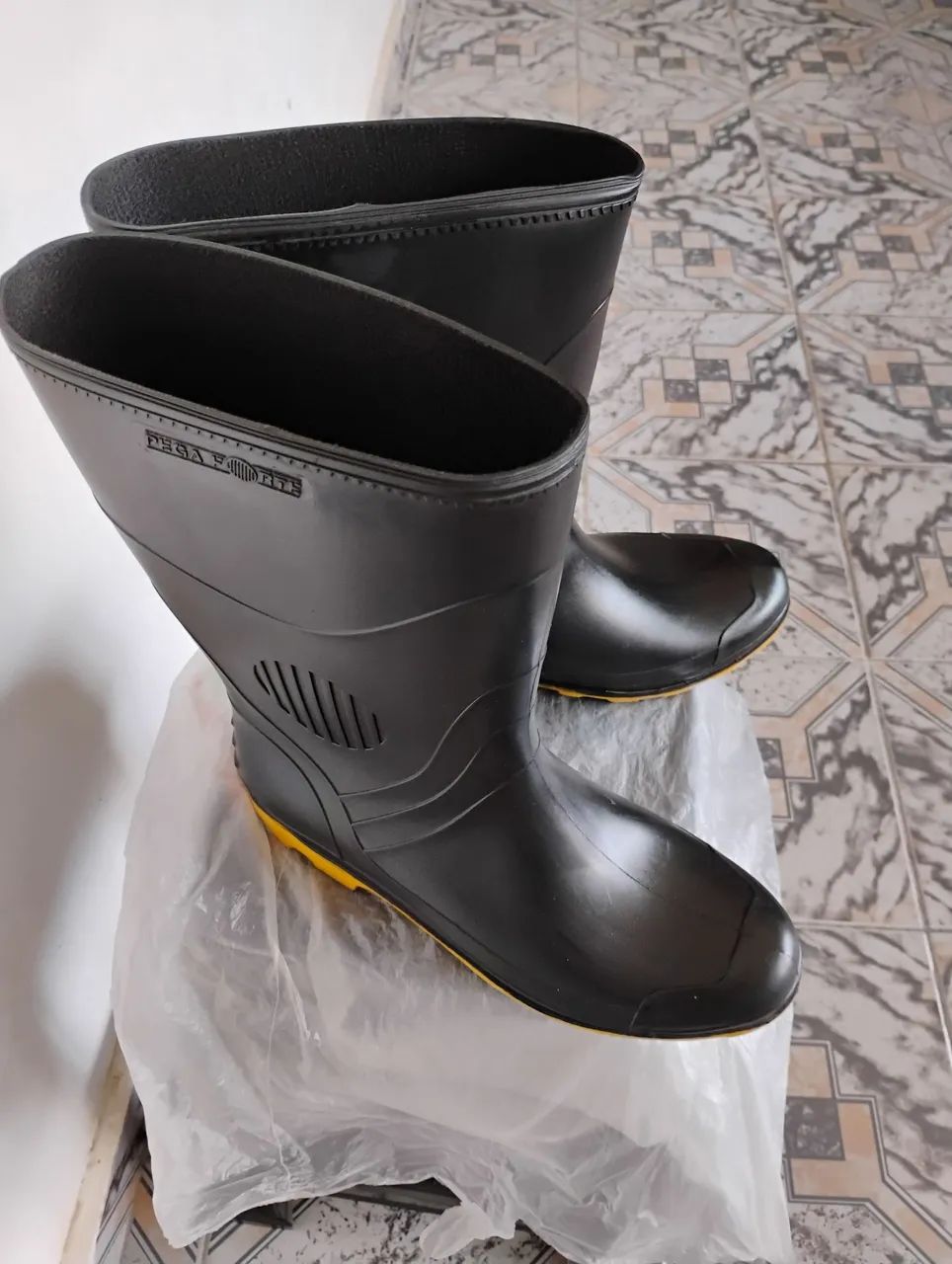 Bota - Foto 2
