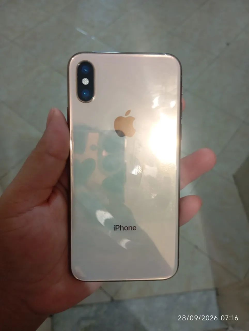 iPhone XS