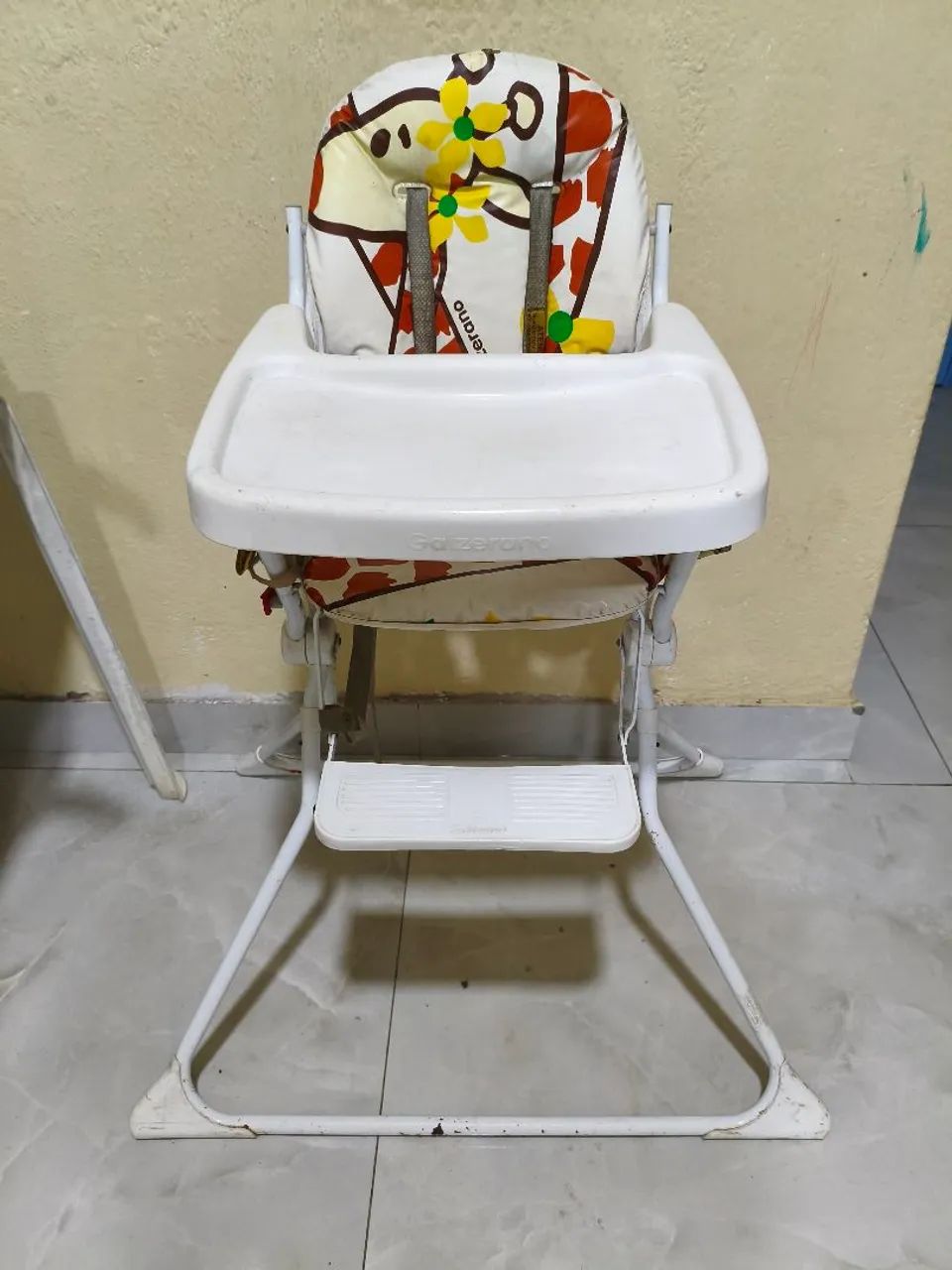 Cadeirinha de alimentação GALZERANO 