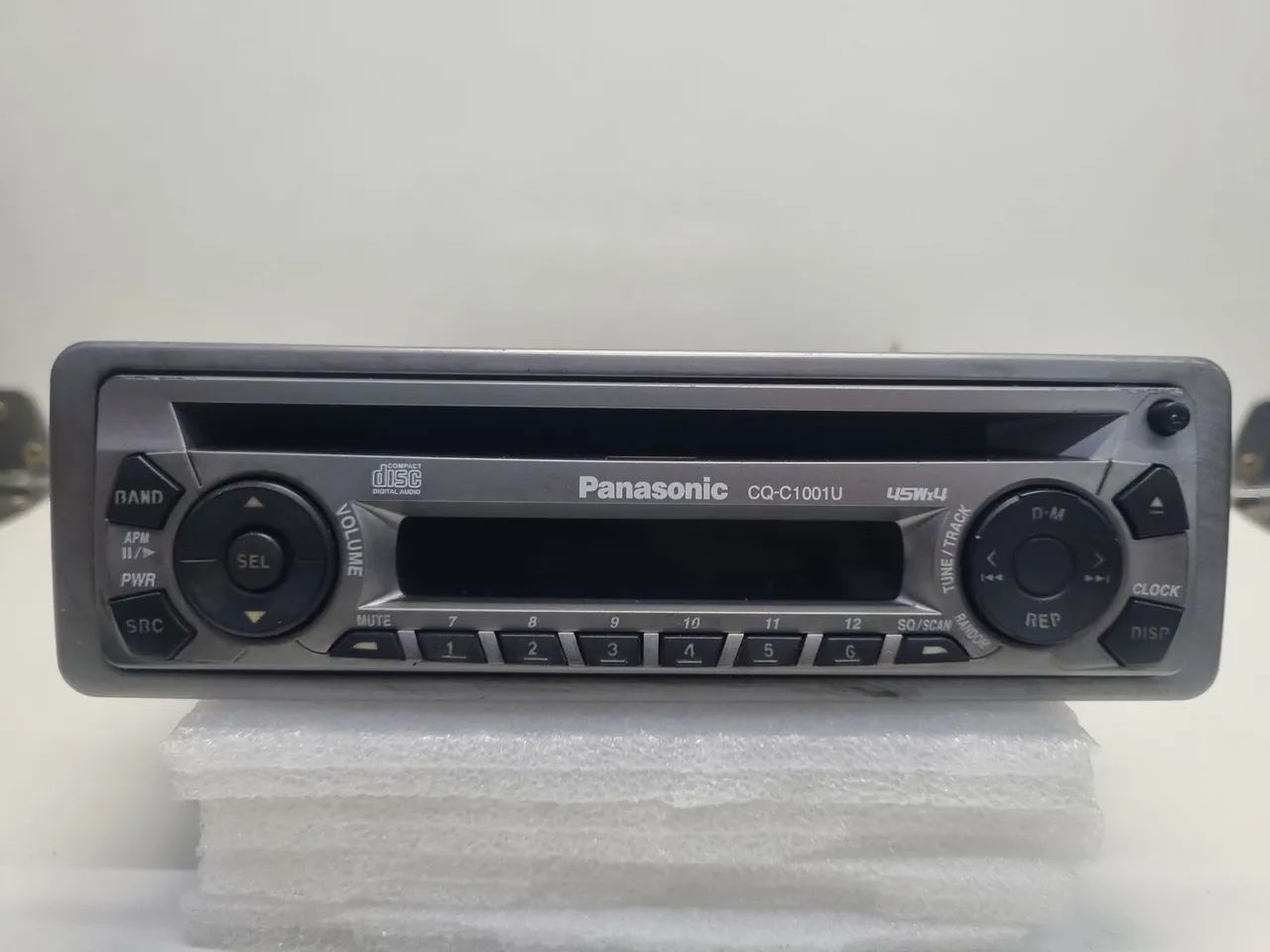 Som automotivo panasonic  com disc player
