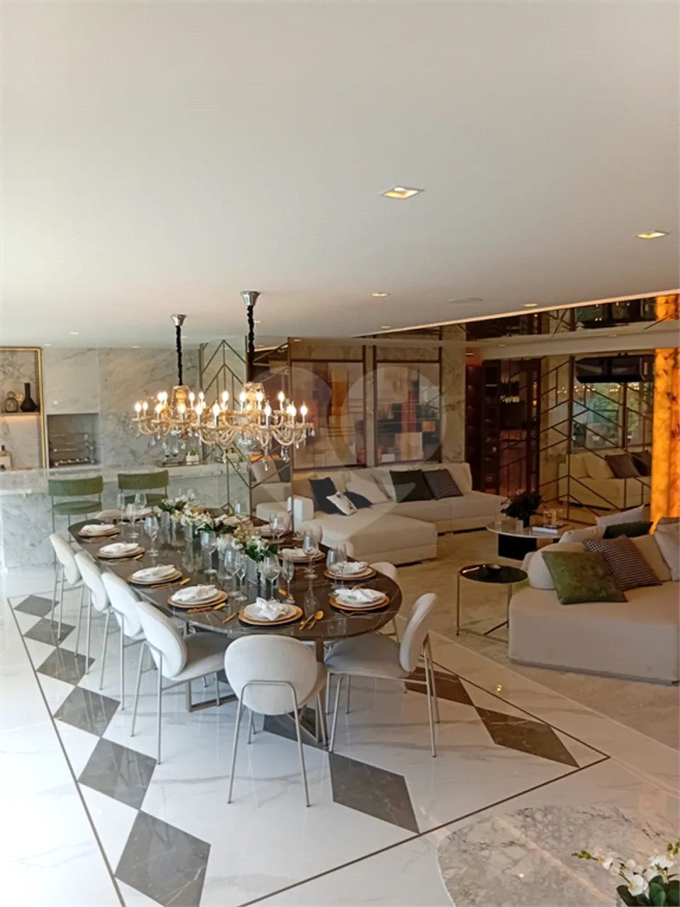 Apartamento com 4 quartos à venda em Liberdade - SP