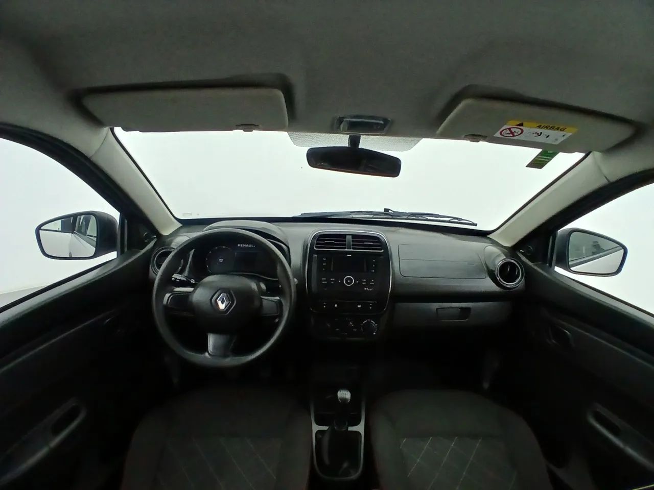 Renault Kwid 1.0 Zen, foto 15 de 18