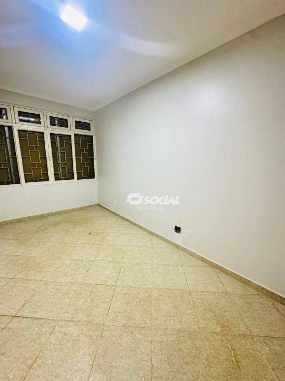 Casa comercial para locaçao ou venda, em localizaçao privilegiada, Rua: Alvaro Maia, - Bai - Foto 5