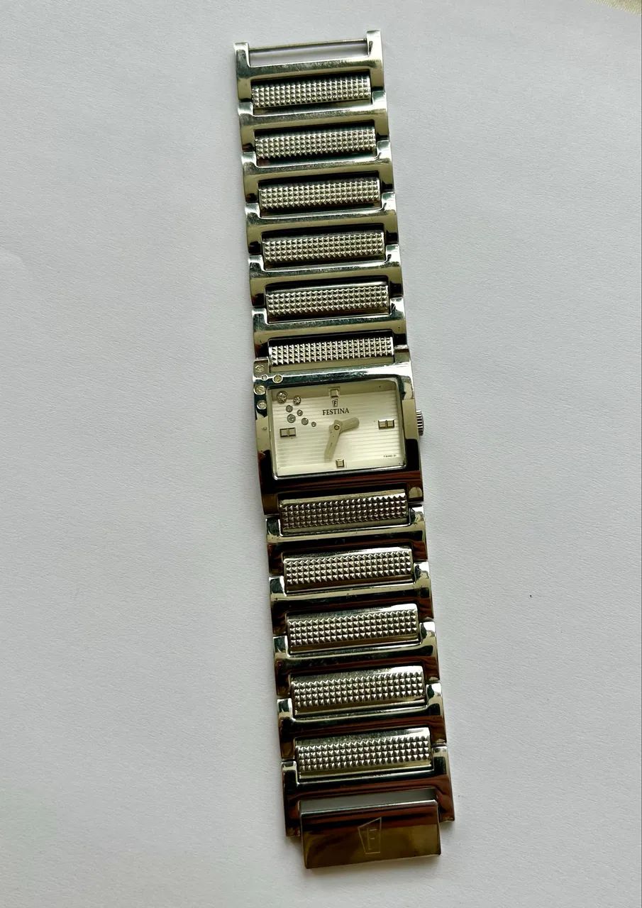 Pulseiras e Relógios Elegantes - Foto 4