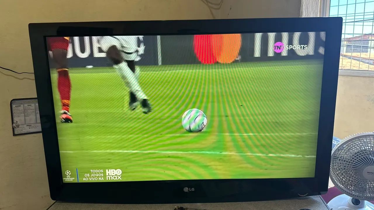 TV LG 42 Polegadas LCD HD + Smart pro 3 mil