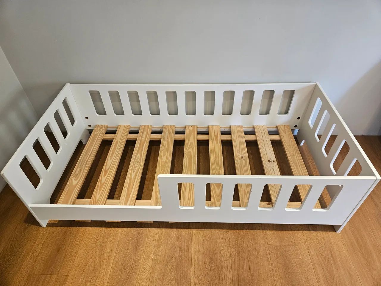 Cama solteiro MDF