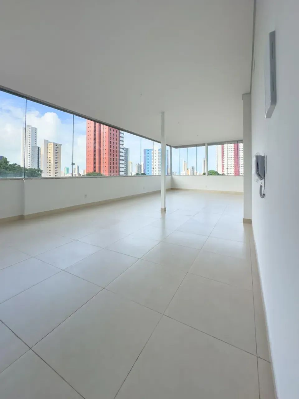 Salas e lojas Comerciais na Unidade Miramar, A sala fica no 2° ANDAR - Foto 4
